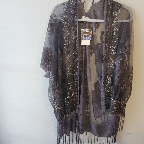 Gorgeous floral burnout fringe kimono coverup plus 2X new - Picture 3 of 14